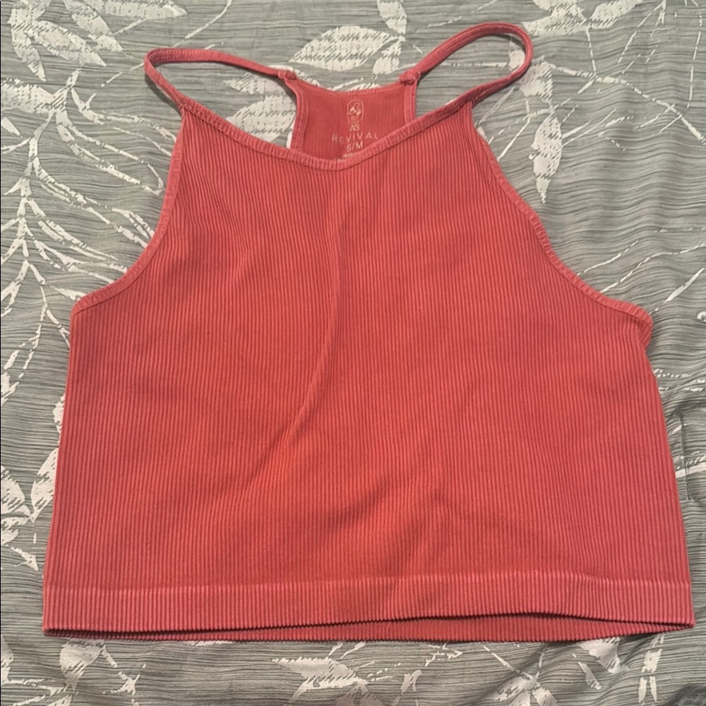 Altar’d state cropped tank